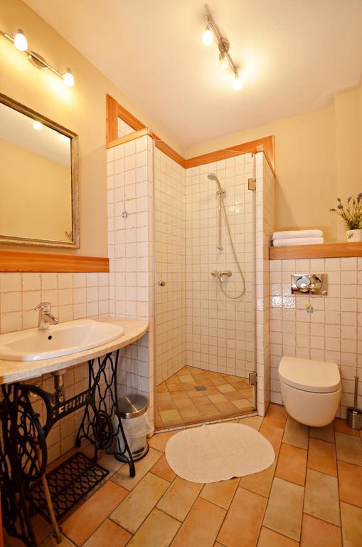 Bed and Breakfast Dom Na Rozcesciu Koniaków Esterno foto