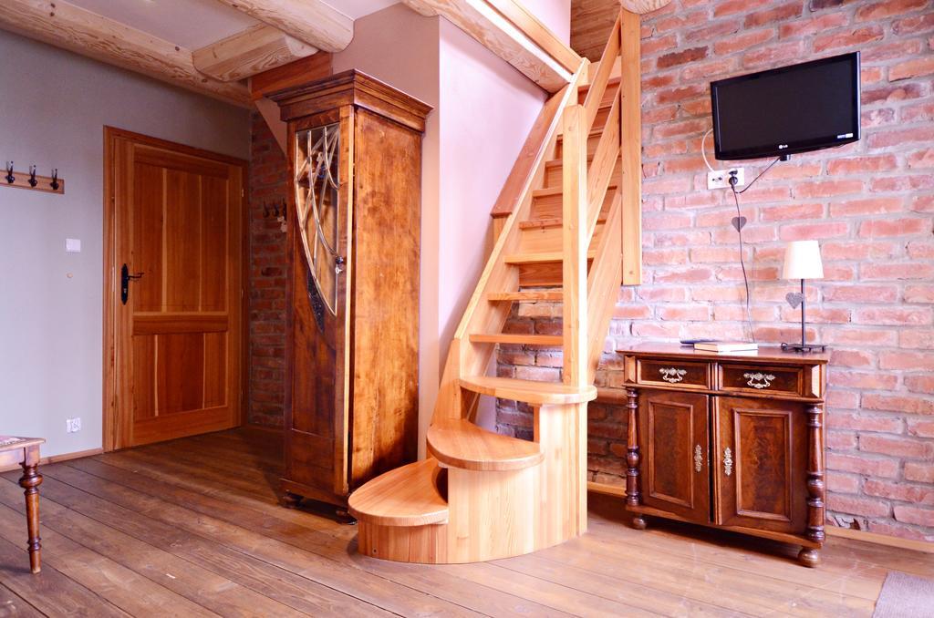 Bed and Breakfast Dom Na Rozcesciu Koniaków Esterno foto