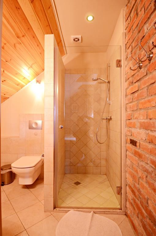 Bed and Breakfast Dom Na Rozcesciu Koniaków Esterno foto